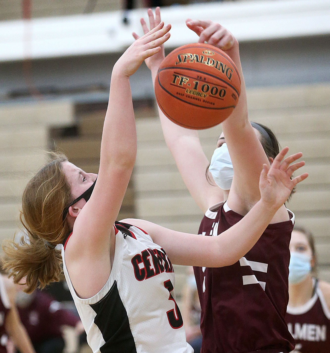 January 26: Holmen vs Central